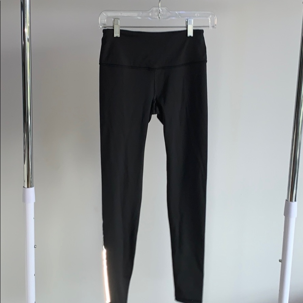 victoria sport black reflective leggings